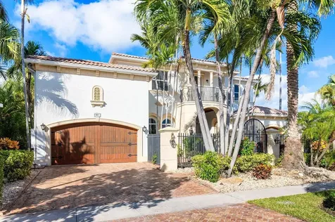 811 Ne 33rd Street Boca Raton FL 33431