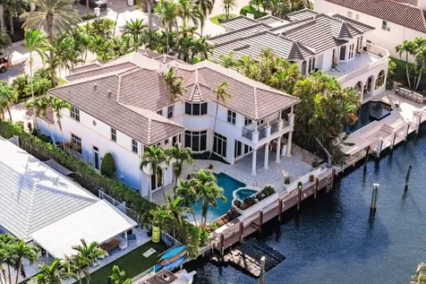 811 Ne 33rd Street Boca Raton FL 33431
