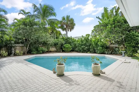 3645 Ocean Drive Vero Beach FL 32963