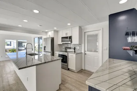 35001 Cayos Bay Boynton Beach FL 33436