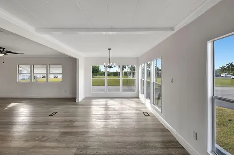 35001 Cayos Bay Boynton Beach FL 33436