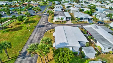 35001 Cayos Bay Boynton Beach FL 33436