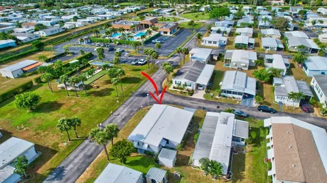 35001 Cayos Bay Boynton Beach FL 33436