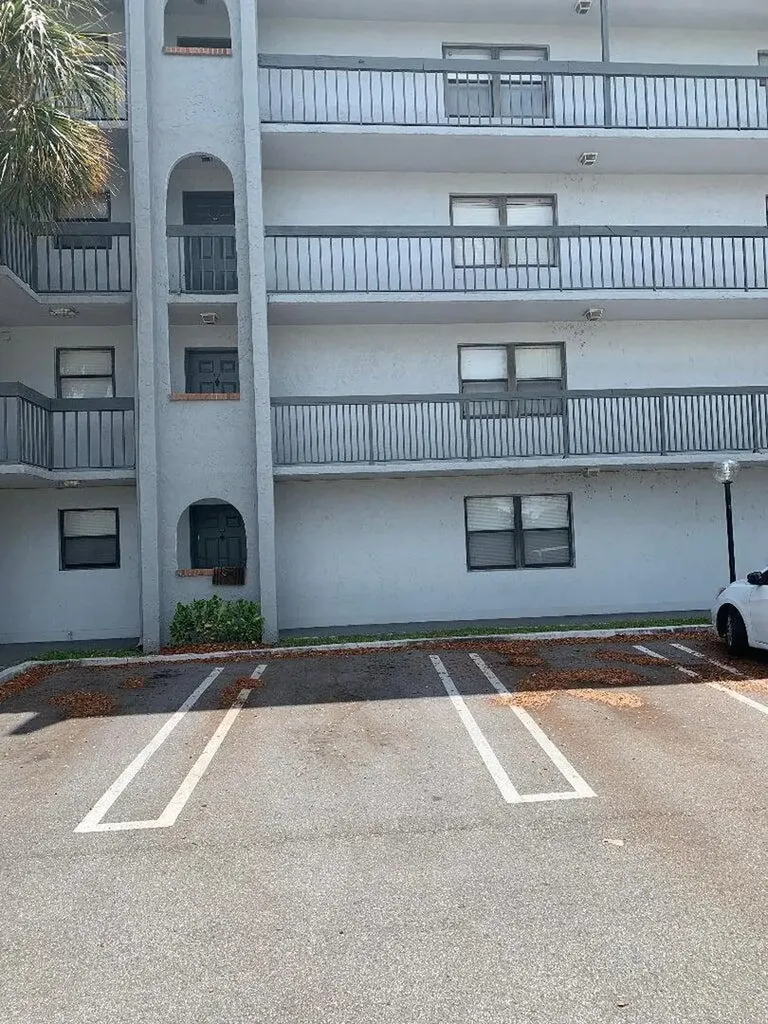 2050 N Congress Avenue West Palm Beach FL 33401