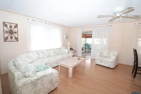 39012 Gayle Bay Boynton Beach FL 33436
