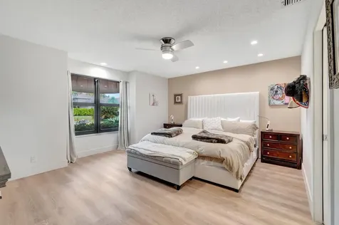 10152 Spyglass Way Boca Raton FL 33498