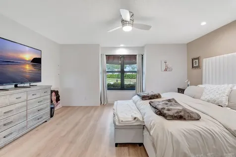 10152 Spyglass Way Boca Raton FL 33498