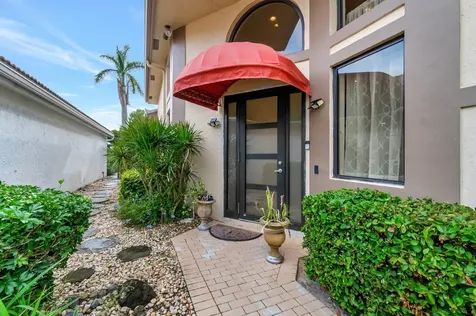 10152 Spyglass Way Boca Raton FL 33498