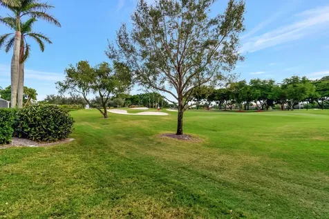 10152 Spyglass Way Boca Raton FL 33498
