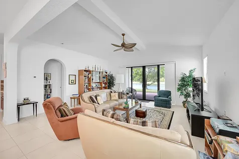 8259 Grand Prix Lane Boynton Beach FL 33472