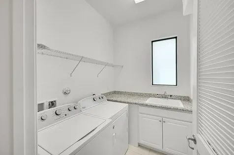 8259 Grand Prix Lane Boynton Beach FL 33472