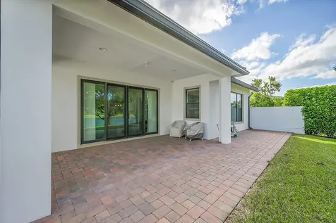 8259 Grand Prix Lane Boynton Beach FL 33472