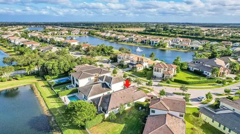 8259 Grand Prix Lane Boynton Beach FL 33472