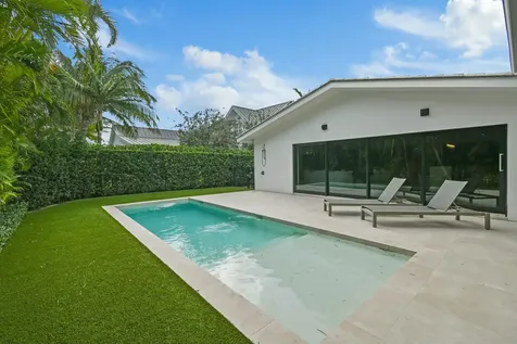 170 Beacon Lane Jupiter Inlet Colony FL 33469