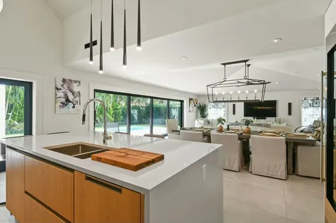 170 Beacon Lane Jupiter Inlet Colony FL 33469