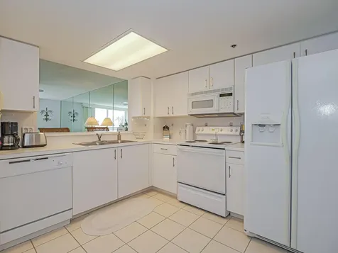 2700 N Highway A1a Hutchinson Island FL 34949