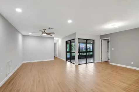 6107 Elsinore Circle Greenacres FL 33463
