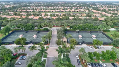 6966 Great Falls Circle Boynton Beach FL 33437