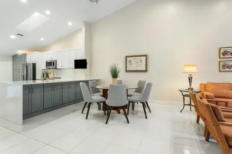 8211 Springlake Drive Boca Raton FL 33496