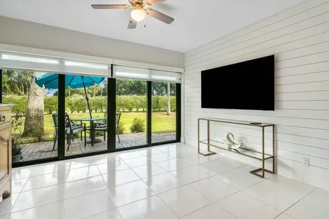 8211 Springlake Drive Boca Raton FL 33496