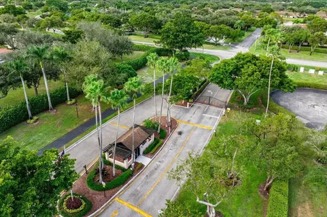 8211 Springlake Drive Boca Raton FL 33496