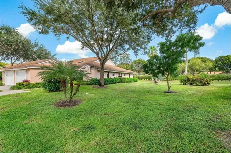 8211 Springlake Drive Boca Raton FL 33496
