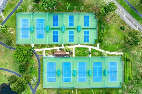 8211 Springlake Drive Boca Raton FL 33496