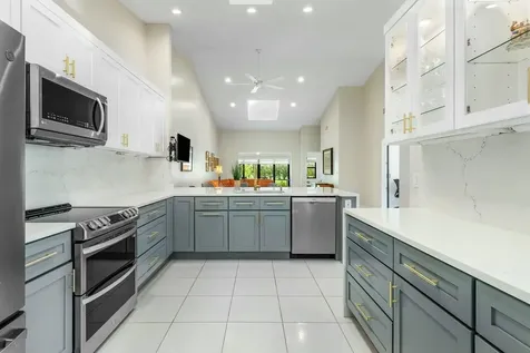 8211 Springlake Drive Boca Raton FL 33496