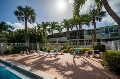 2528 Boundbrook Drive West Palm Beach FL 33406