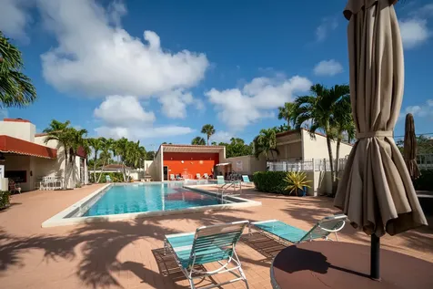 2528 Boundbrook Drive West Palm Beach FL 33406