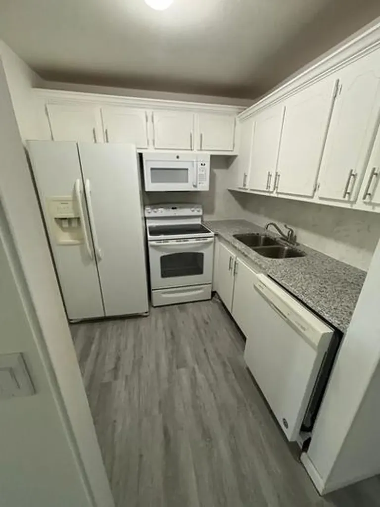 244 Windsor K West Palm Beach FL 33417