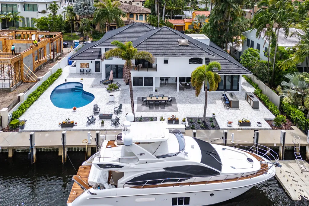 425 Coral Way Fort Lauderdale FL 33301