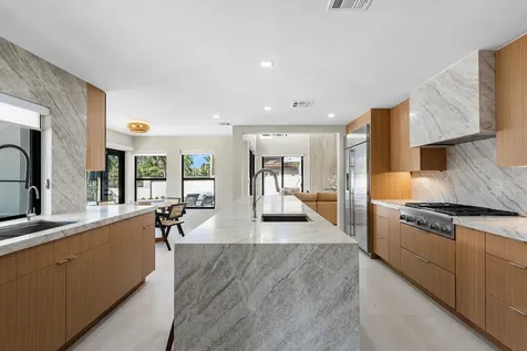425 Coral Way Fort Lauderdale FL 33301