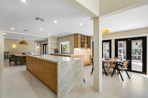 425 Coral Way Fort Lauderdale FL 33301