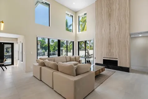425 Coral Way Fort Lauderdale FL 33301