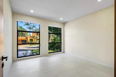 425 Coral Way Fort Lauderdale FL 33301