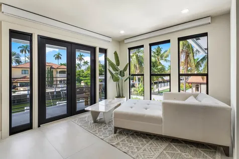 425 Coral Way Fort Lauderdale FL 33301