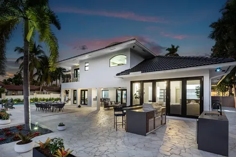 425 Coral Way Fort Lauderdale FL 33301