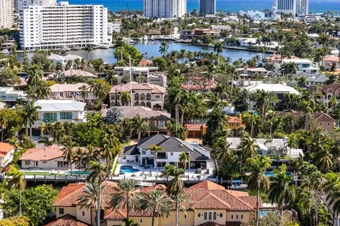 425 Coral Way Fort Lauderdale FL 33301