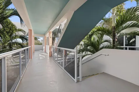 140 Inlet Way Palm Beach Shores FL 33404