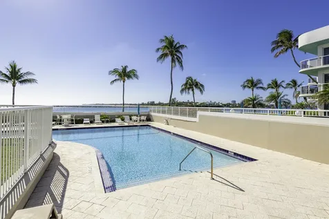 140 Inlet Way Palm Beach Shores FL 33404