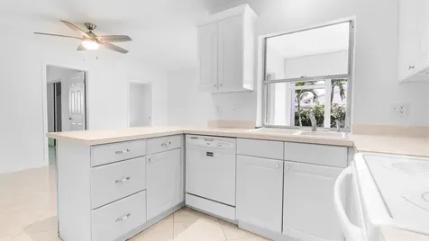 94 Mohigan Circle Boca Raton FL 33487