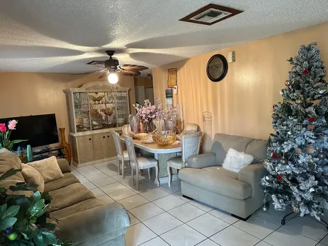 702 Sw 7th Street Delray Beach FL 33444