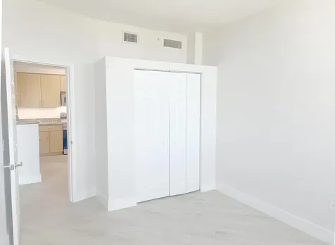 2401 NE 65th Street Fort Lauderdale FL 33308