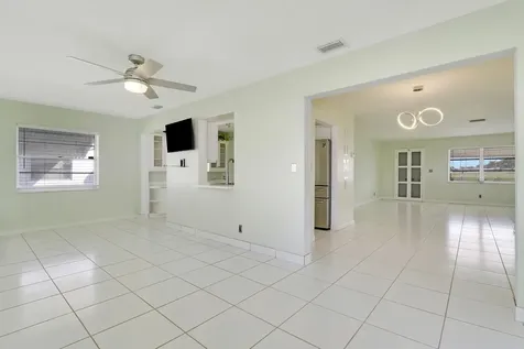 2015 Vastine Drive Boynton Beach FL 33426