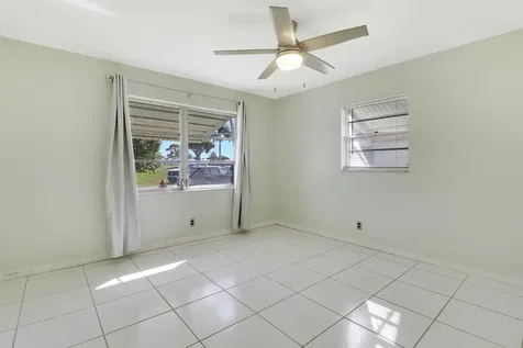 2015 Vastine Drive Boynton Beach FL 33426