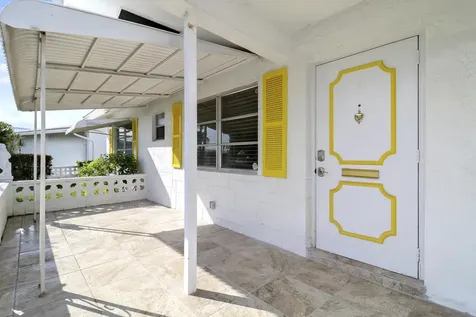 2015 Vastine Drive Boynton Beach FL 33426