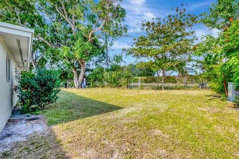 2299 N Conference Drive Boca Raton FL 33486