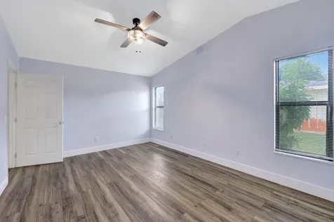 654 Sw Pueblo Terrace Port Saint Lucie FL 34953