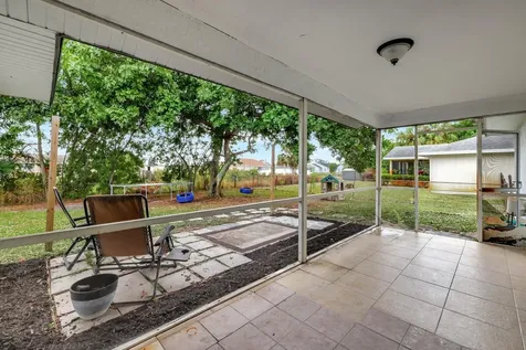 654 Sw Pueblo Terrace Port Saint Lucie FL 34953